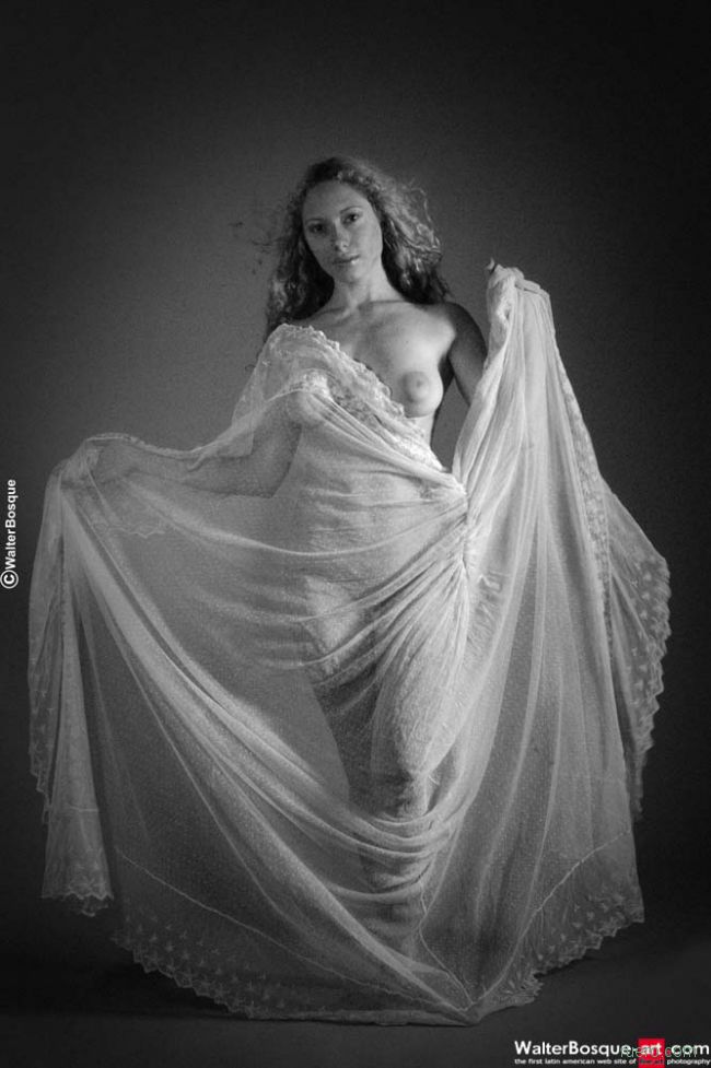 Maria Venus: черно-белое