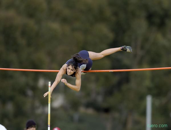 Alison Stokke: красота через спорт